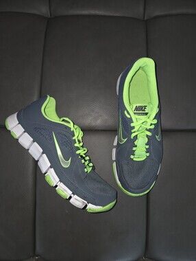 Nike Flex Show TR trainers men's 8.5